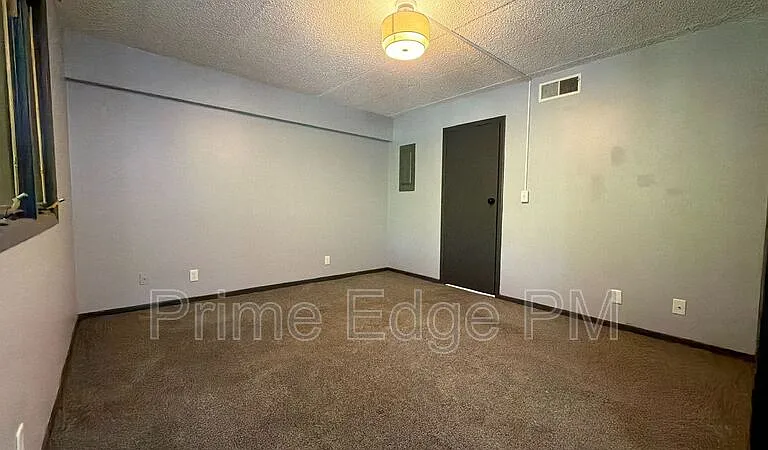 2343 B St #3 — Photo 21