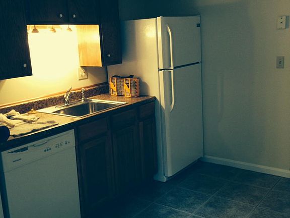 Kitchen with all appliances inclusive of dishwasher and disposal