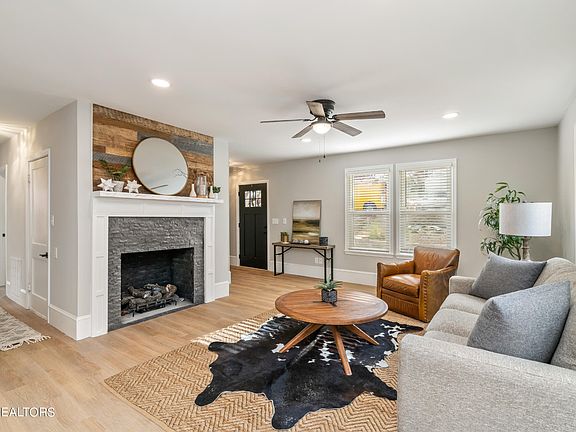5th image of 805 E Churchwell Ave