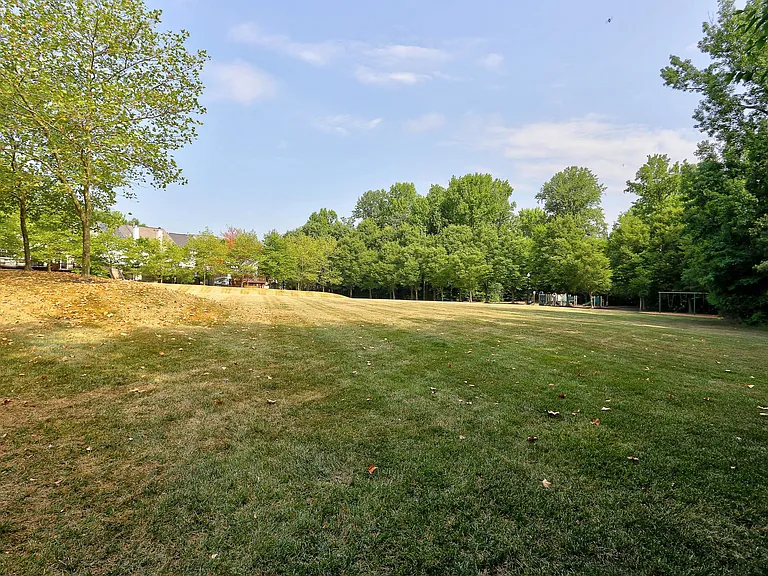 3003 Beech Bottom Rd — Photo 22