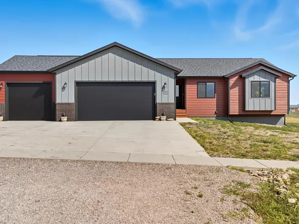 24010 Bridle Ridge Ct, Rapid City, SD 57701