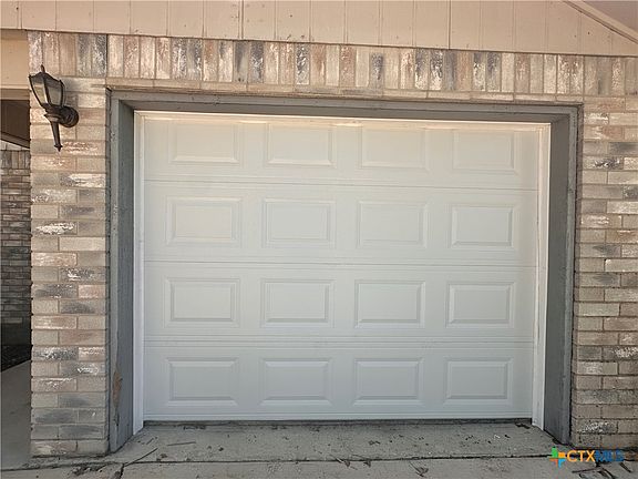 3rd image of 129 Riverside Dr