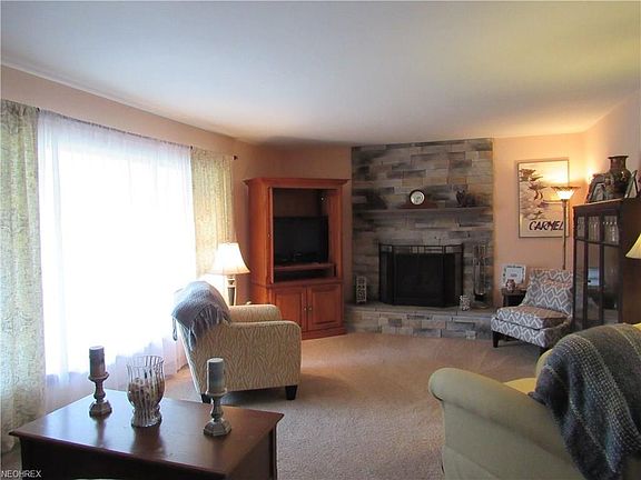 3rd image of 459 Sunrise Blvd