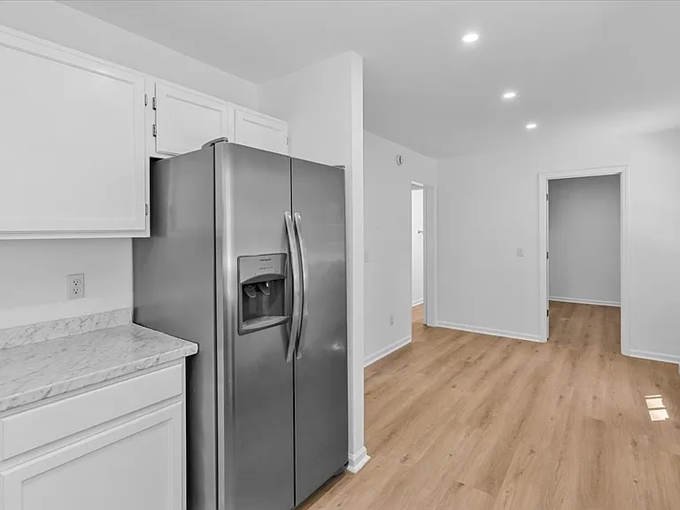 120 Arcaro Dr — Photo 7