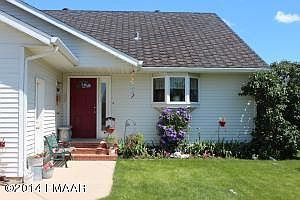 2nd image of 1328 Sommerset Dr