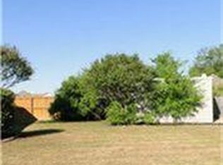 132 Lexington Dr, Terrell, TX 75160