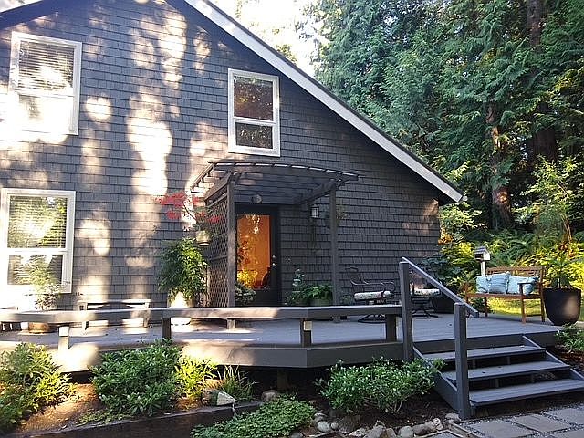 2nd image of 14452 Phelps Rd NE
