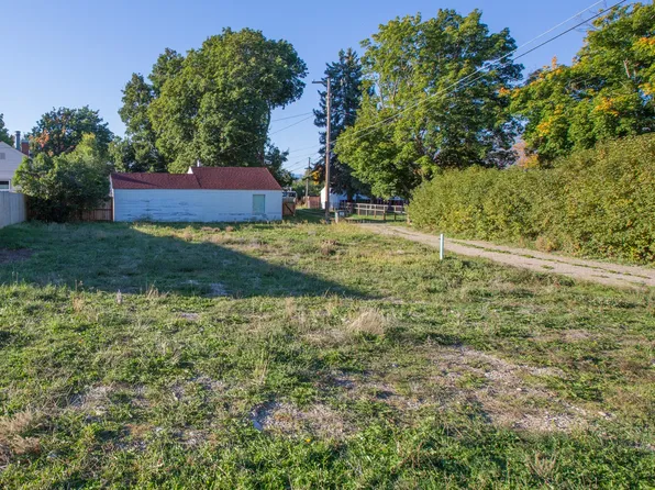 107 Montana Ave, Hamilton, MT 59840