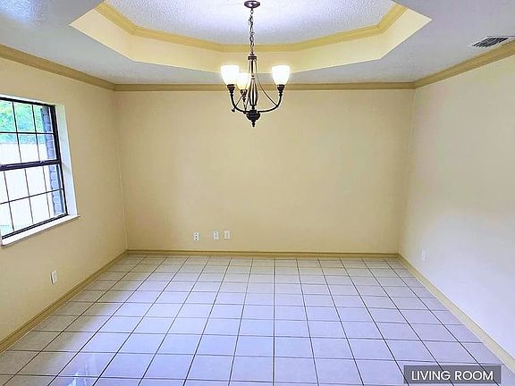 4th image of 1118 Fannin Ave