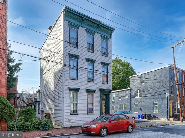 127 Herr St, Harrisburg, PA 17102