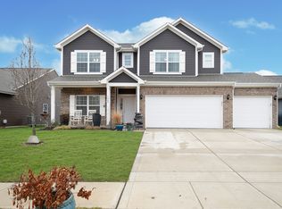 1669 Woodside Cir, Franklin, IN 46131
