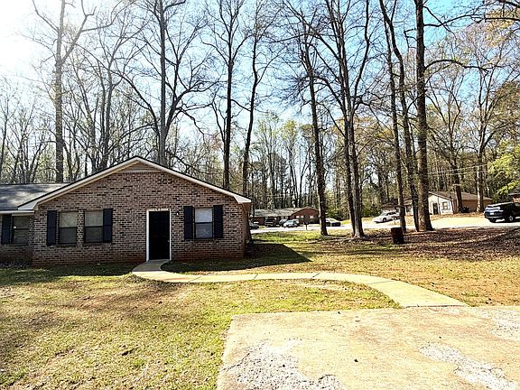3rd image of 197 Laurie Dr #197