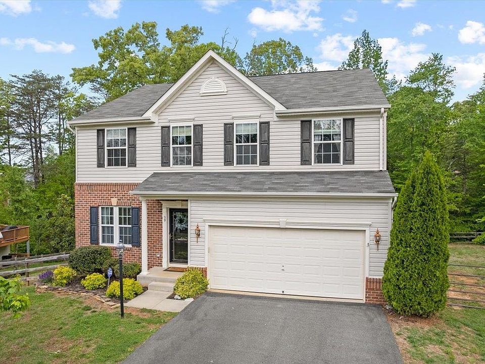 1st image of 39 Flintstone Ct