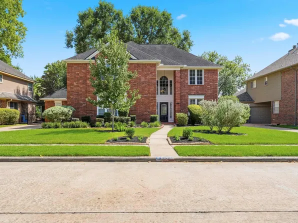 1627 Pecan Crossing Dr, Richmond, TX 77406