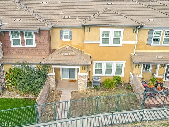 3rd image of 16437 W Nicklaus Dr Unit 134