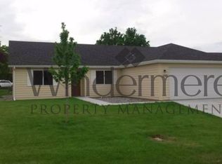 1988 Celestia Dr, Walla Walla, WA 99362