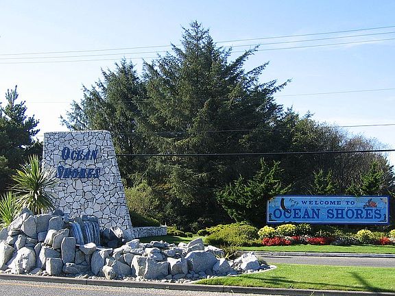 4th image of 1249 Ocean Shores Blvd