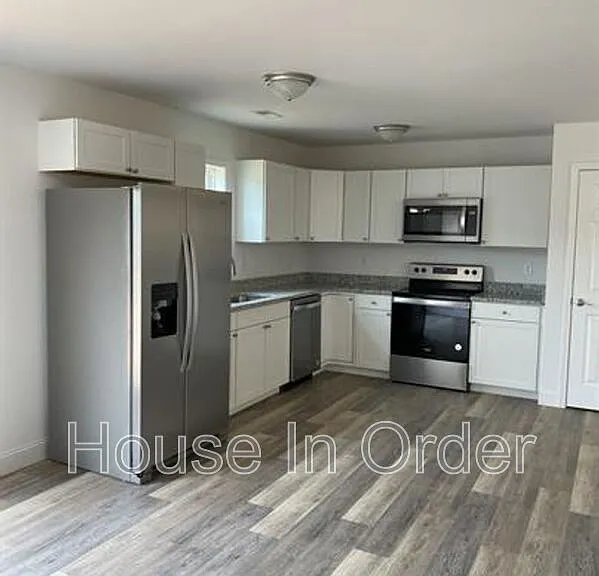 74 Patriot Pl — Photo 5