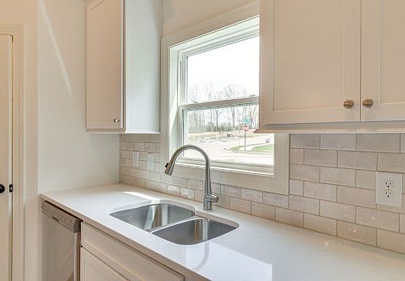 5th image of 3022 Wiltshire Park Pl