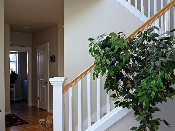 3rd image of 13590 SW Sandridge Dr