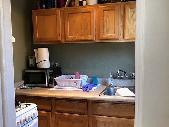5th image of 1205 N Washington St APT B5