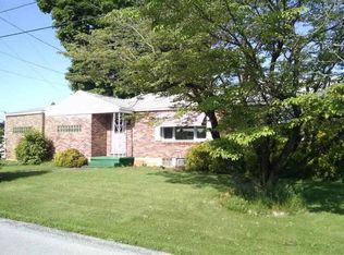 2602 Meadowbrook Blvd, York, PA 17406