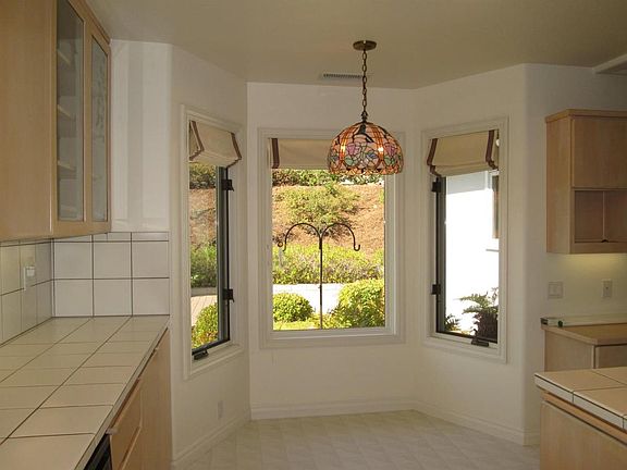 3rd image of 946 Camino Del Retiro #946