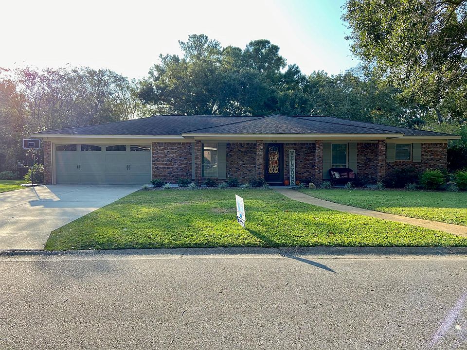 1st image of 2361 Sandalwood Pl