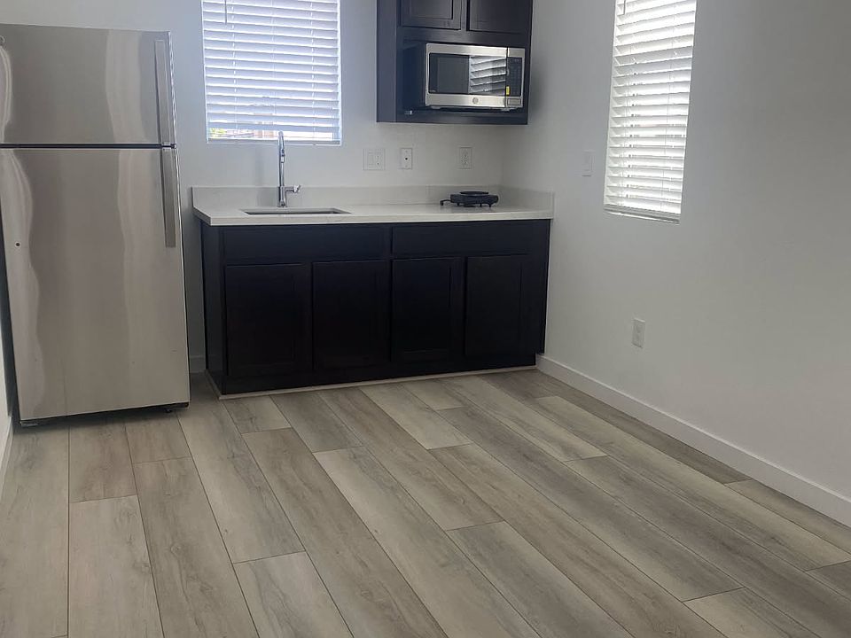 Living area KItchen