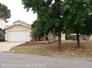 14261 Vista Hills Dr, Lakeside, CA 92040