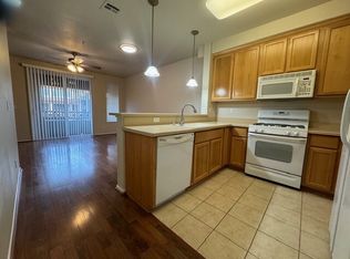 2001 Club Center Dr APT 1129, Sacramento, CA 95835