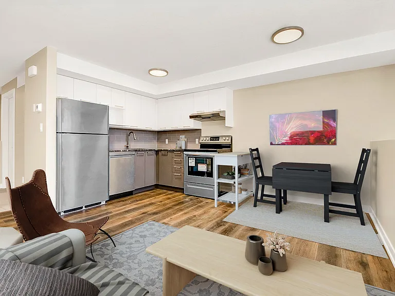 550 Kirkwood Ave — Photo 6