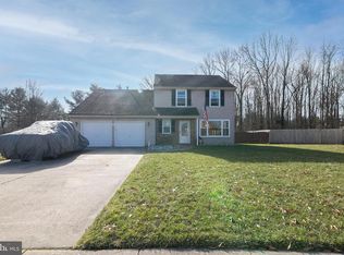33 Staffordshire Rd, Cherry Hill, NJ 08003