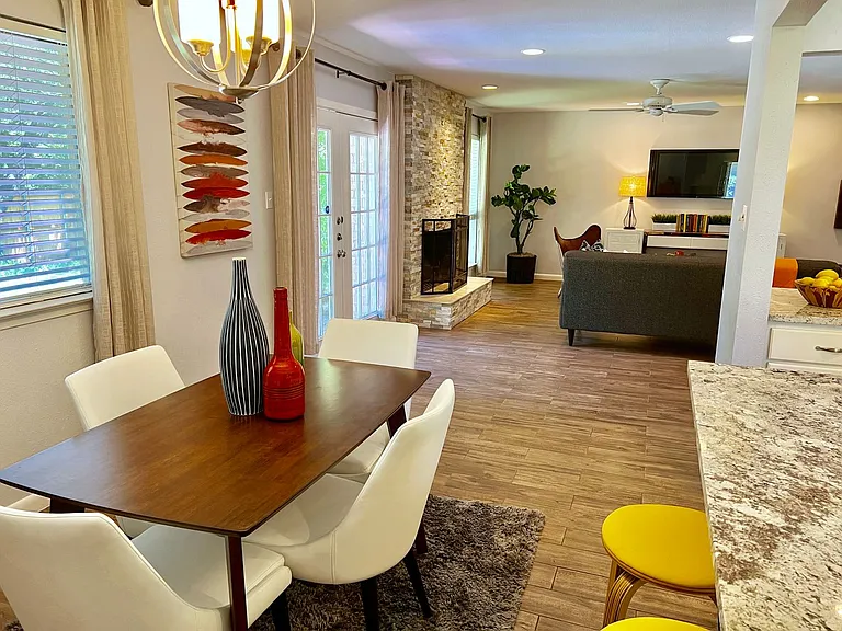 11409 Catalonia Dr — Photo 7