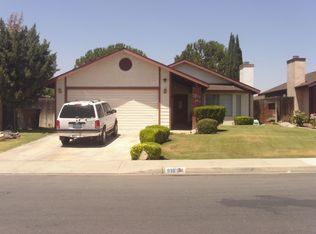 916 Royal Way, Bakersfield, CA