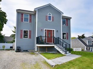 9 Meadow Glen Ln, Plymouth, MA 02360