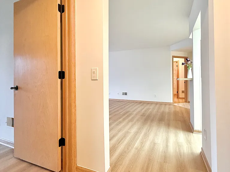969 Greenview Ct #43 — Photo 20