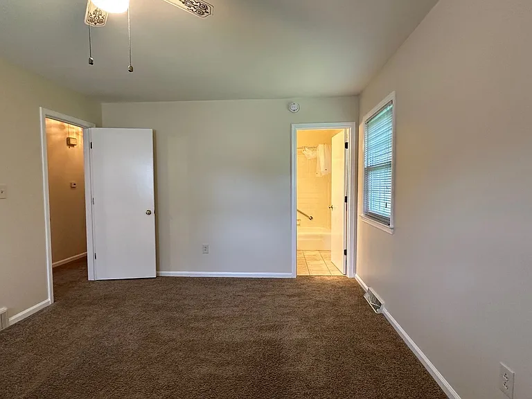 3486 Ormond Cir — Photo 25