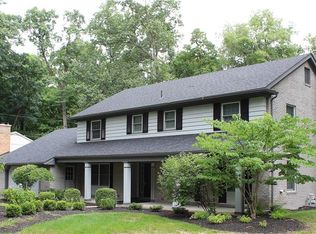 5000 Fairway Ln, Sylvania, OH 43560