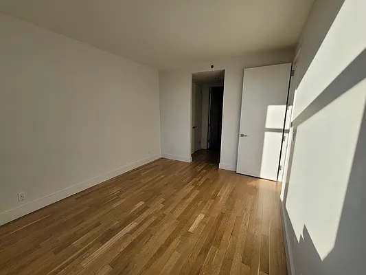 Rented by Garden Management | media 121