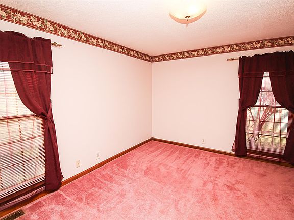 5th image of 1992 Cannon Blvd