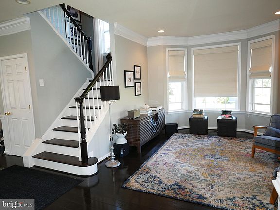 5th image of 166 Owens Ln
