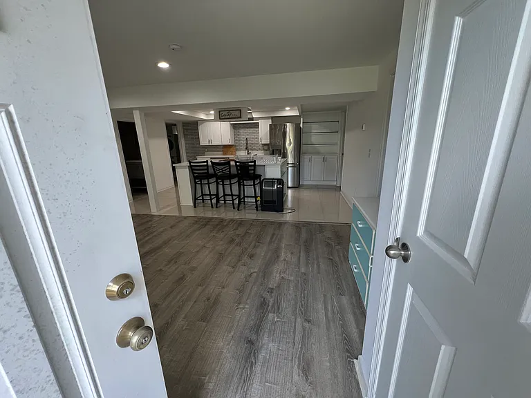 7704 Bristow Dr — Photo 19