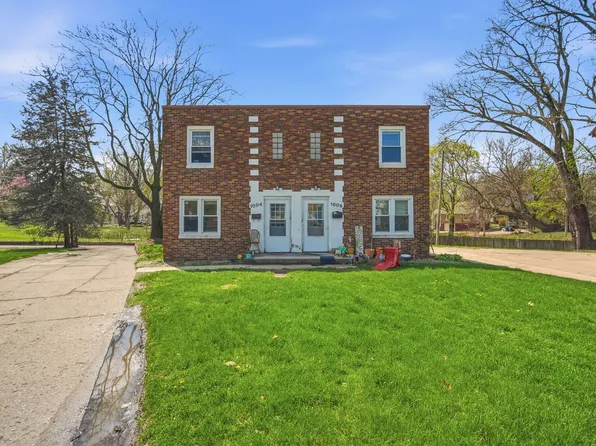 1004 Kingman Cir, Des Moines, IA 50311
