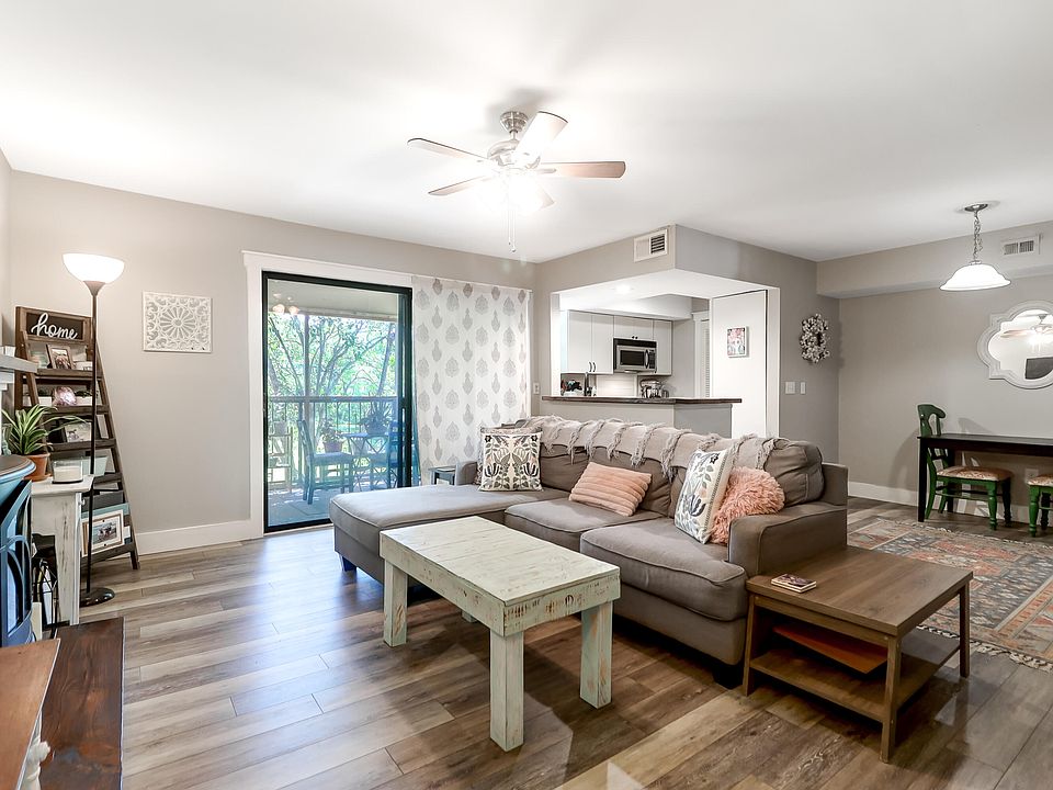 1st image of 1863 Montclair Dr Unit D