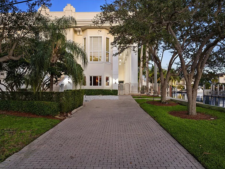 414 Riviera Isle Dr — Photo 66