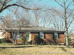 3403 Green Valley Rd, New Albany, IN 47150