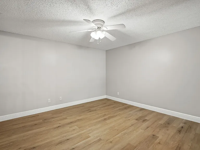 12287 Armenia Gables Cir — Photo 10