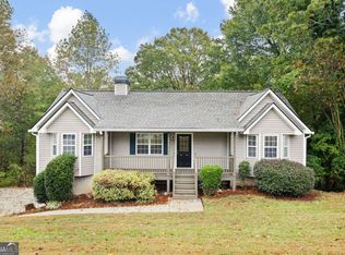 698 Fairview Dr, Dallas, GA 30157