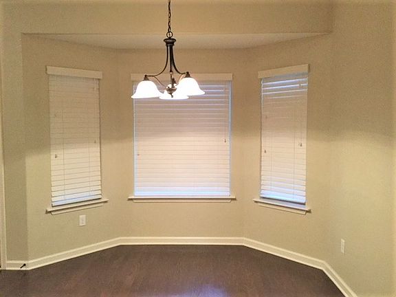 4th image of 4818 Gertrude Dr